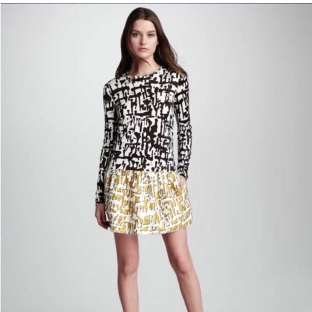 Diane Von Furstenberg Margaux dress brown mustard abstract print Sz 4